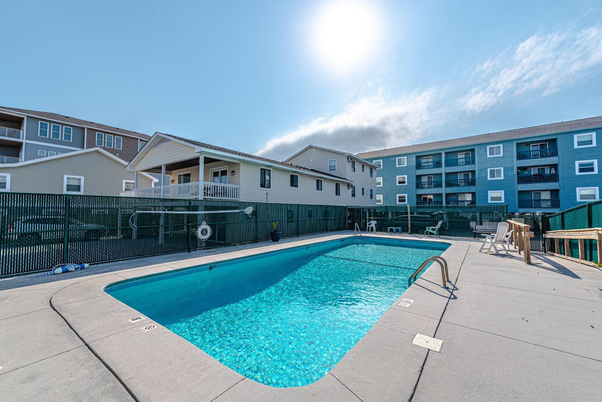 Hang Ten Hideaway, Pool, Condo, Parking - 6 Person Max Occupancy Carolina Beach Kültér fotó